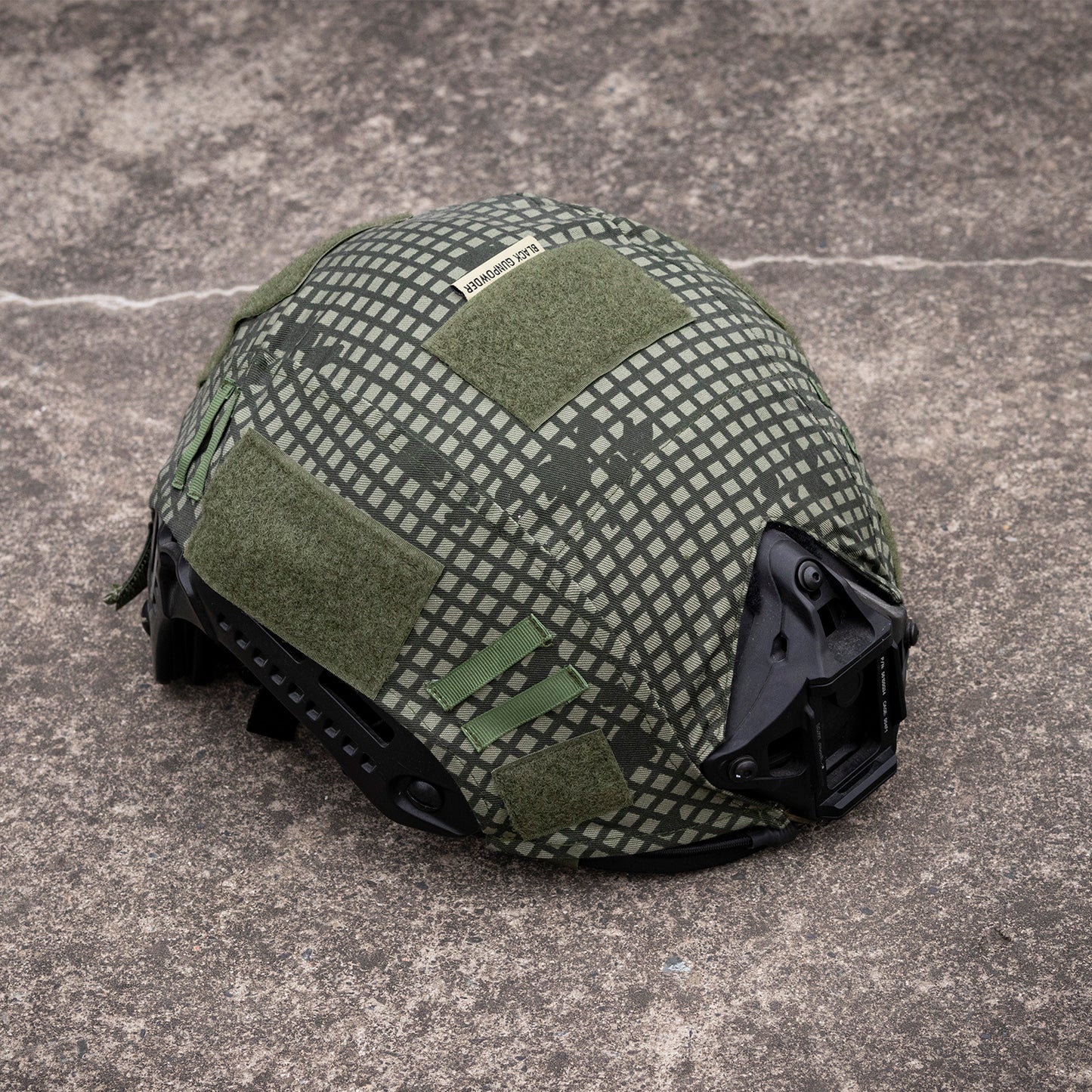 Black Gunpowder Tactical Helmet Cover for Fast Helmet Size M/L Military Paintball Hunting Shooting Gear